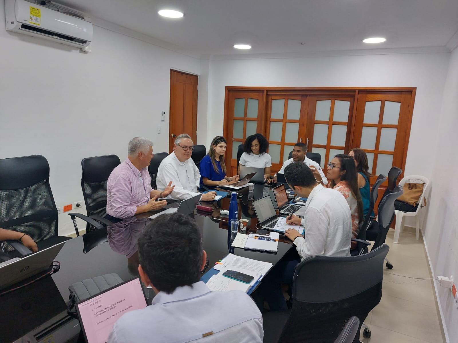 La Academia Diplomática Augusto Ramírez Ocampo está presente en la visita de trabajo de la Cancillería al departamento del Chocó 