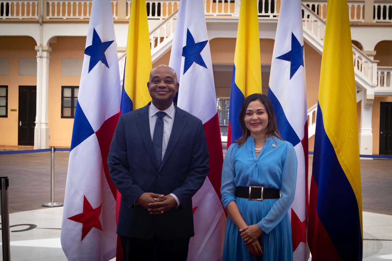 Colombia fortalece relaciones bilaterales y diplomáticas con Panamá