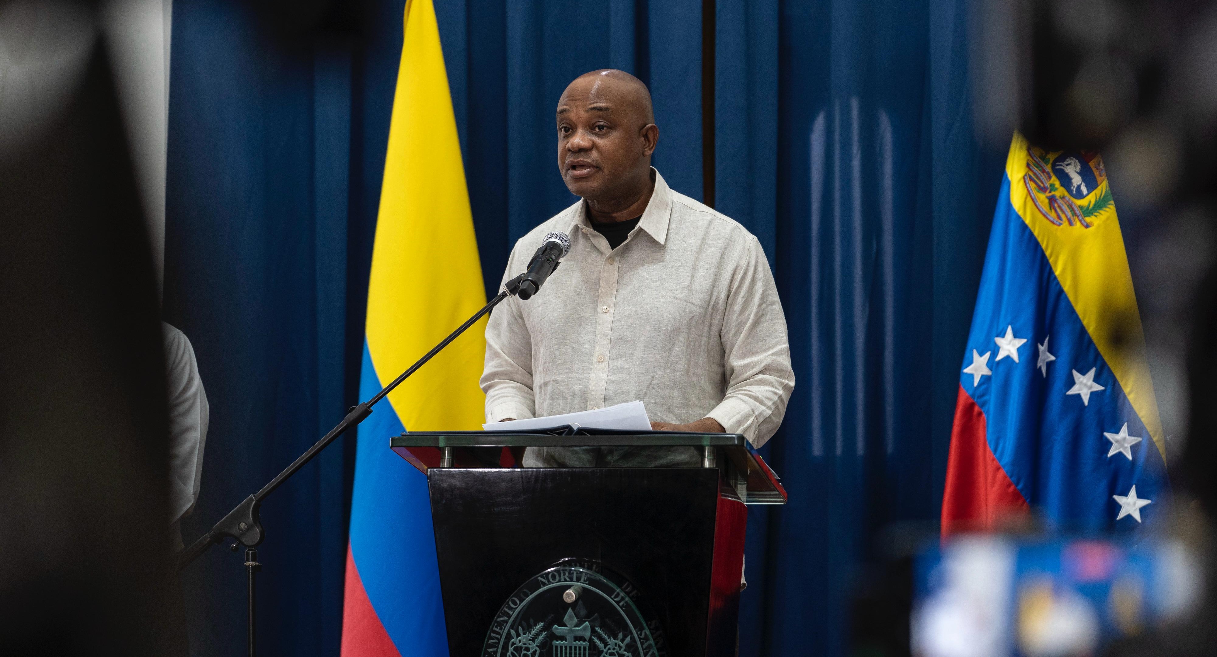 Temas estratégicos de la agenda bilateral y asuntos de impacto regional fueron abordados por los cancilleres de Colombia y Venezuela