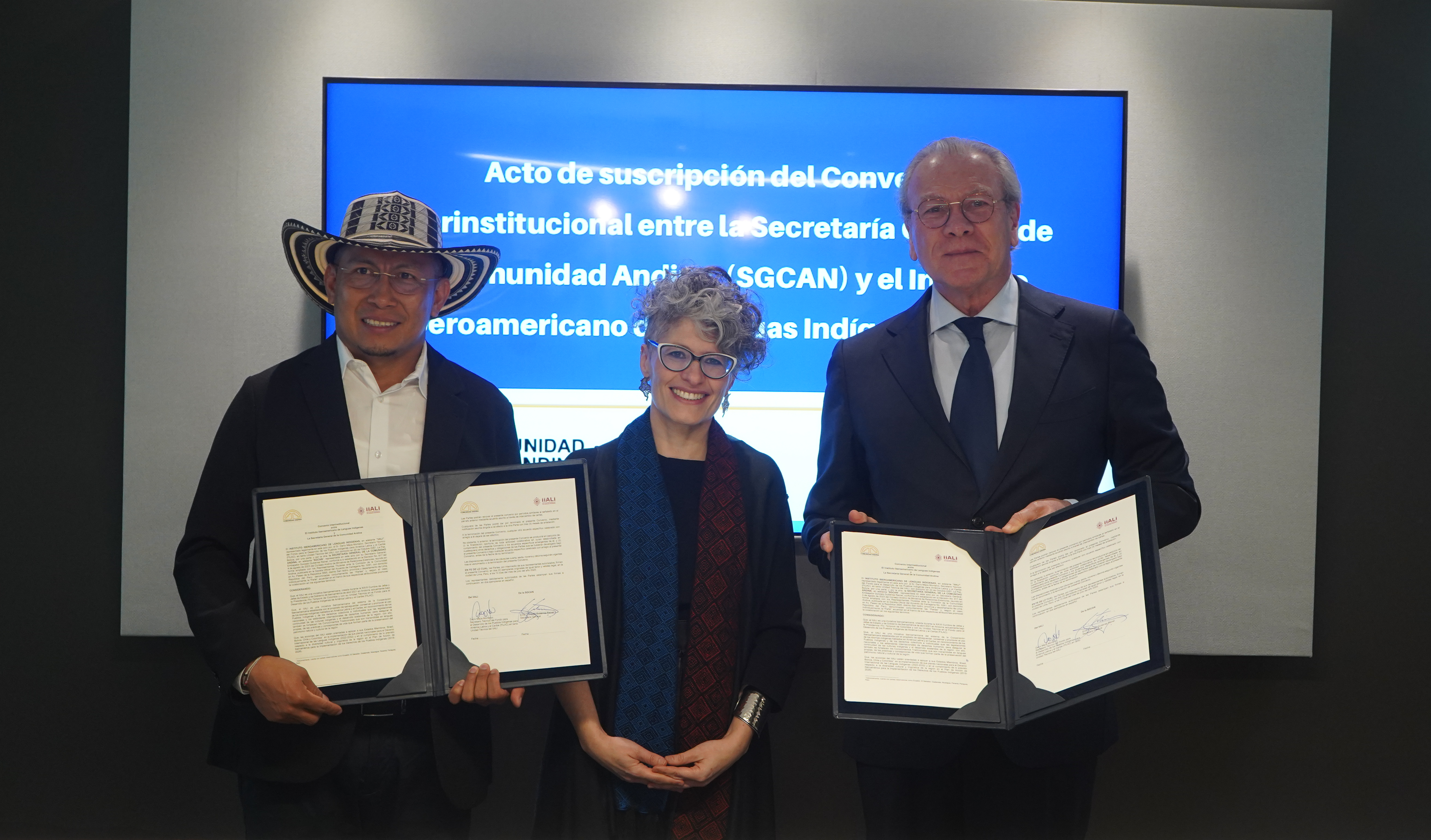 Colombia lideró la firma de memorando de entendimiento entre la Secretaría General de la Comunidad Andina y el IIALI como herramienta fundamental para fortalecer y proteger el plurilingüismo