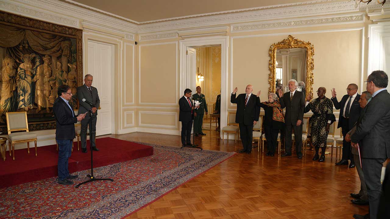 Presidente Petro asignó tareas a nuevos embajadores en Portugal, Ecuador, Jamaica, Trinidad y Tobago, y República Dominicana, para fortalecer la integración y la cooperación