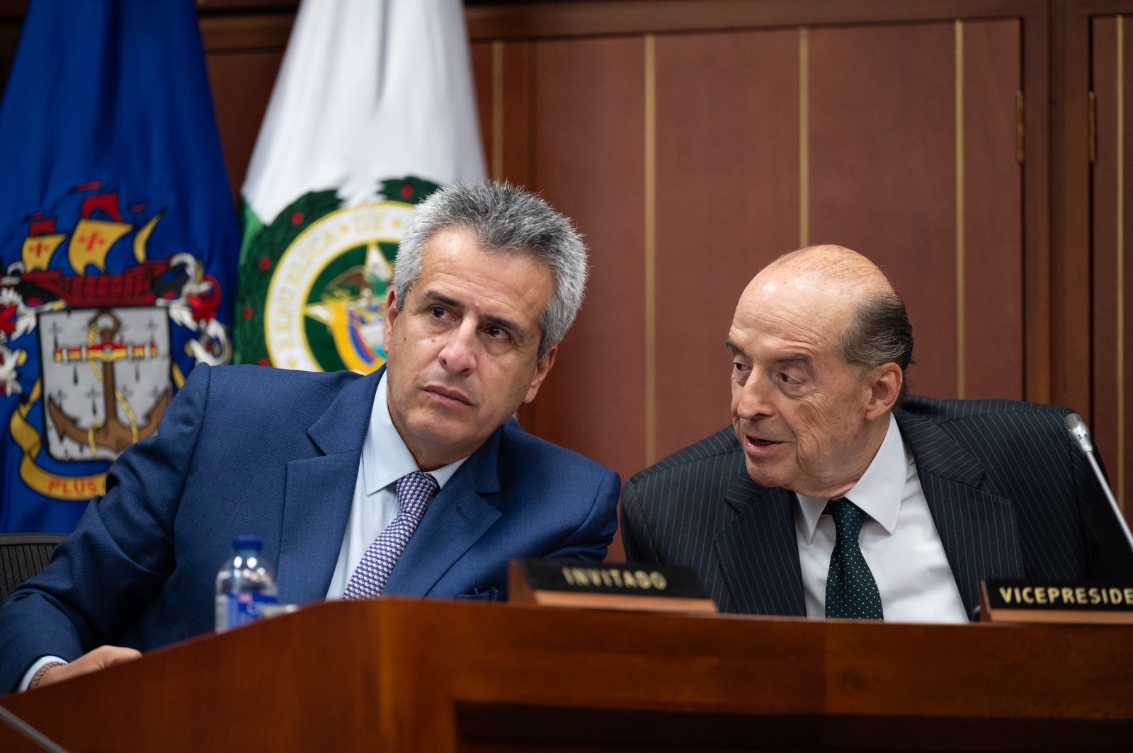 Canciller Álvaro Leyva Durán le solicitó a la Comisión Segunda del Senado que haga acompañamiento y seguimiento al proceso licitatorio de pasaportes