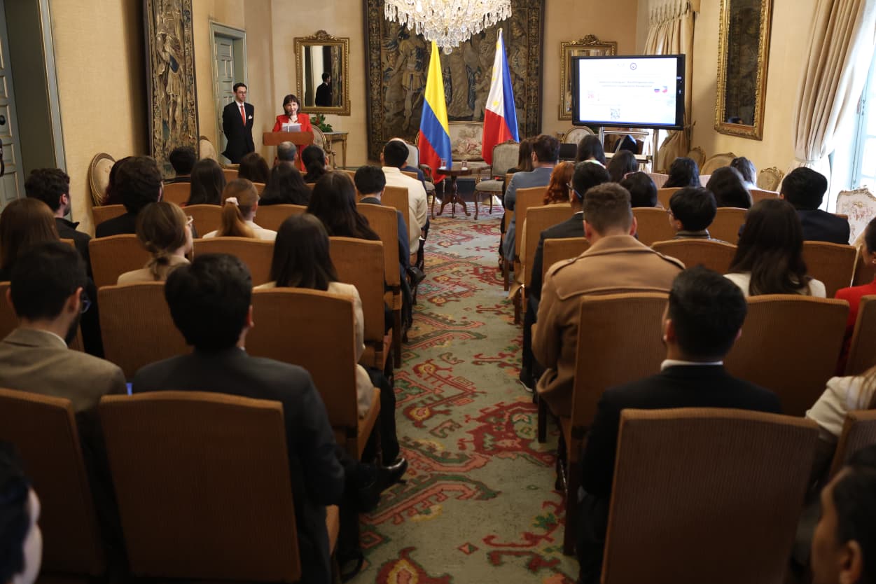 Diálogo académico entre Colombia y Filipinas resalta perspectivas históricas compartidas