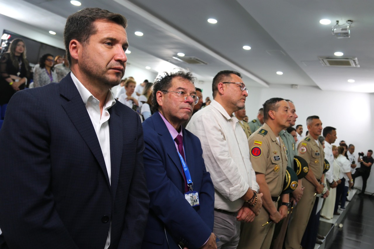 El Estado colombiano ofreció este viernes perdón y disculpas públicas a los familiares del soldado Óscar Iván Tabares Toro.