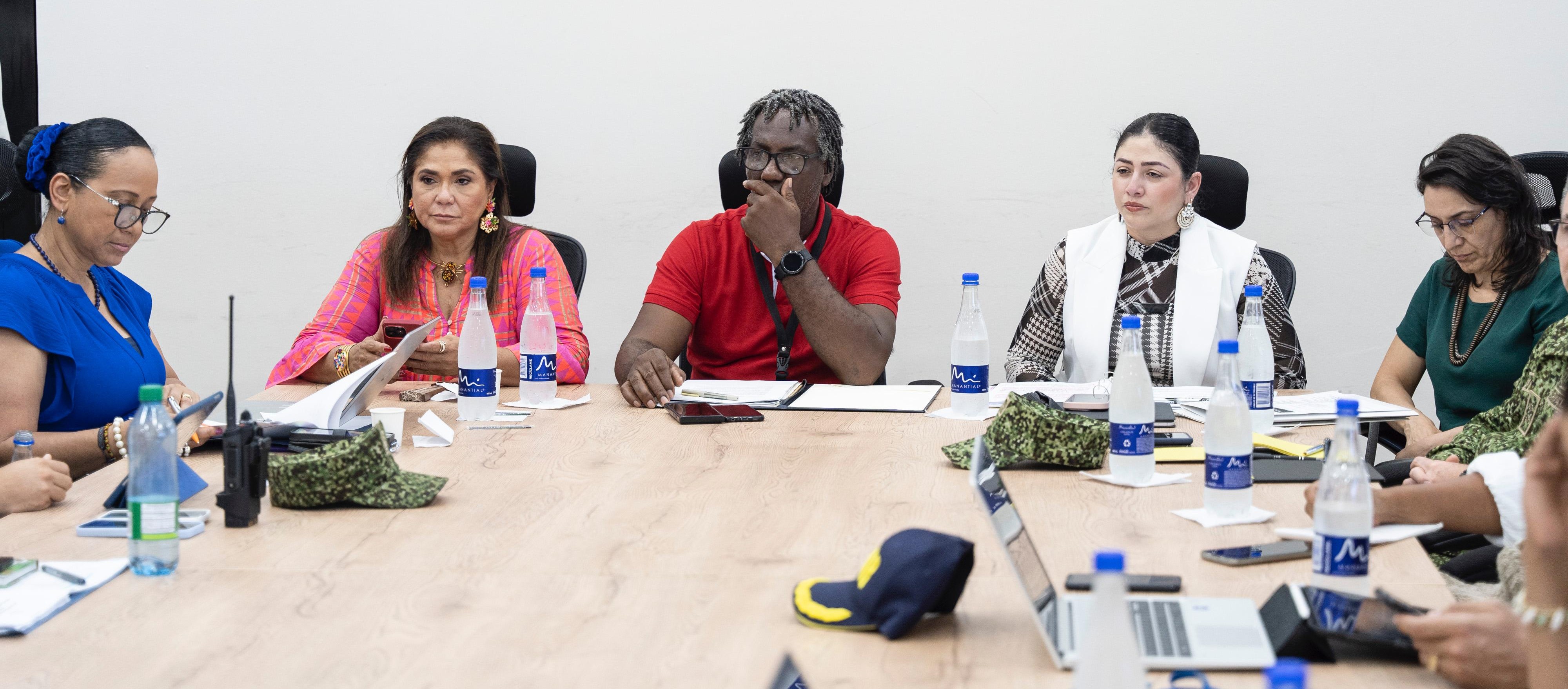 Participantes de la Mesa de Gestión Migratoria en Tránsito del Departamento Archipiélago de San Andrés, Providencia y Santa Catalina