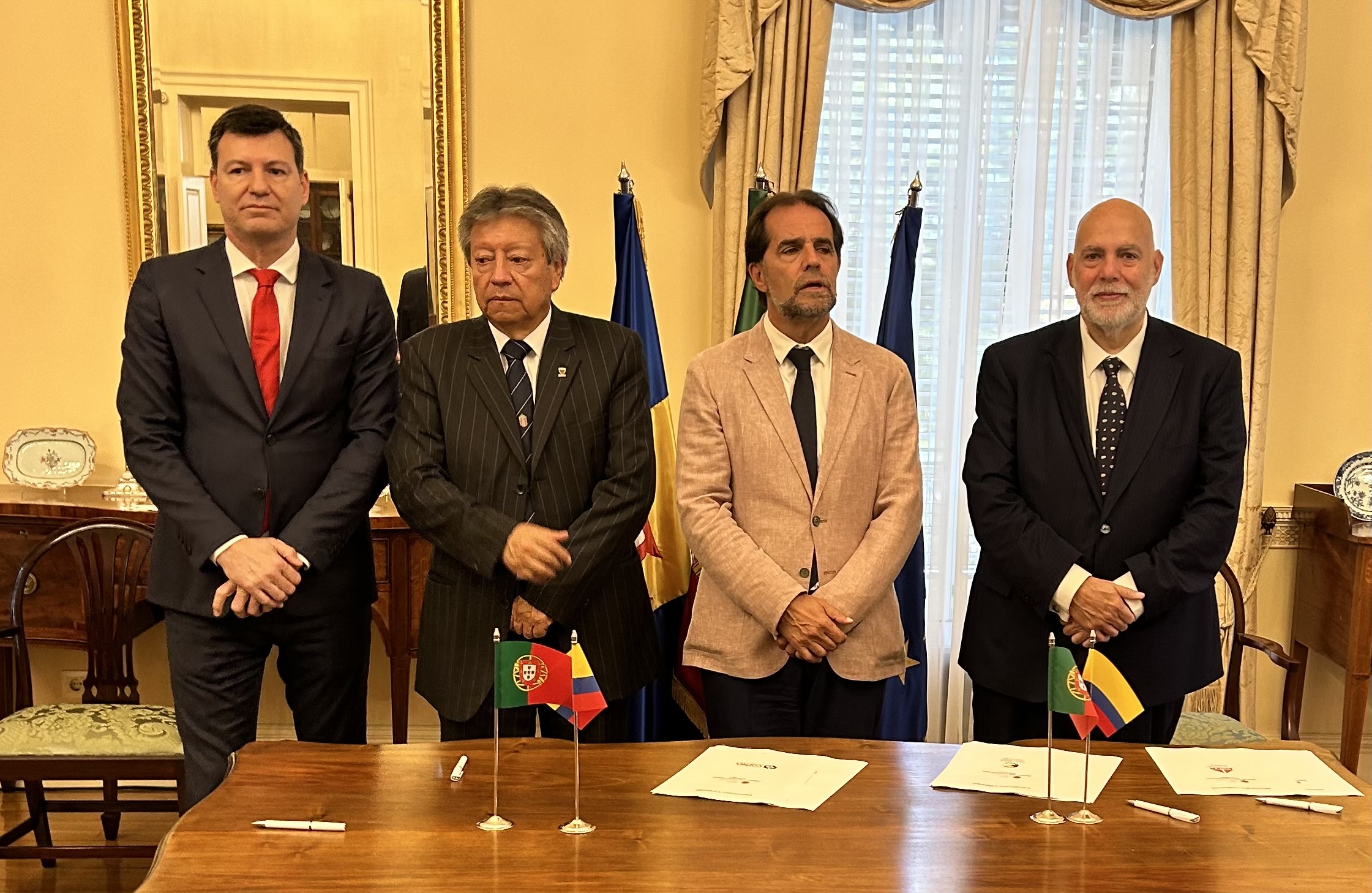 Colombia y Portugal acuerdan reconocimiento mutuo de títulos de ingeniería