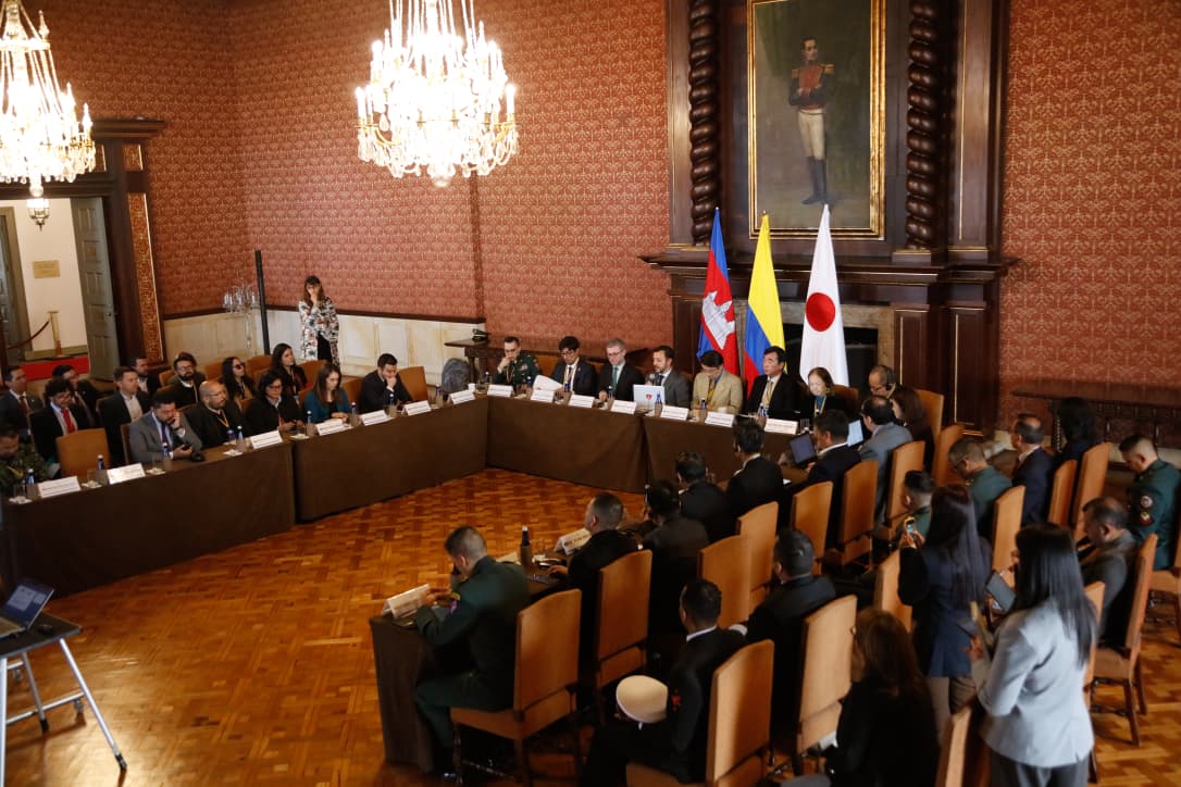 Colombia, Japón y Camboya clausuran visita técnica y reafirman compromiso con un país libre de minas