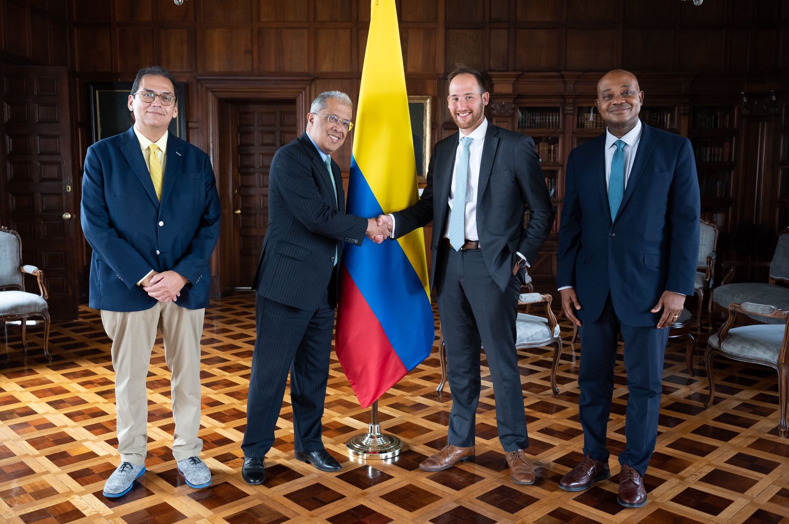 Viceministro de Relaciones Exteriores de la Cancillería se reunió con el Centro de Pensamiento Global Americans, para hablar de las prioridades de la política exterior colombiana