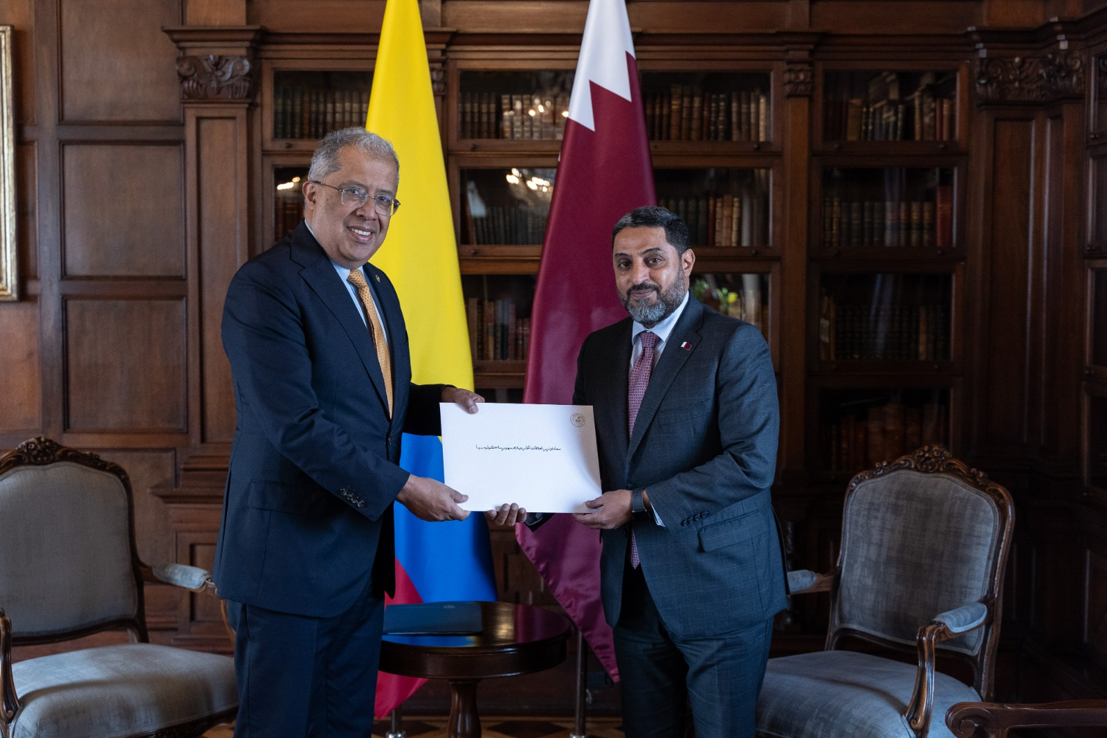 Viceministro de Relaciones Exteriores recibió copia de Cartas Credenciales del nuevo embajador de Qatar en Colombia