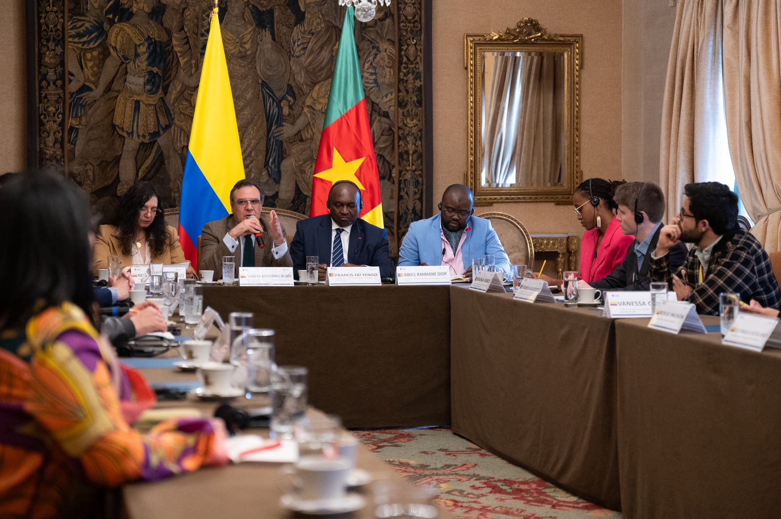 Colombia recibe primera visita oficial de Camerún y exploran oportunidades de cooperación en temas de paz     