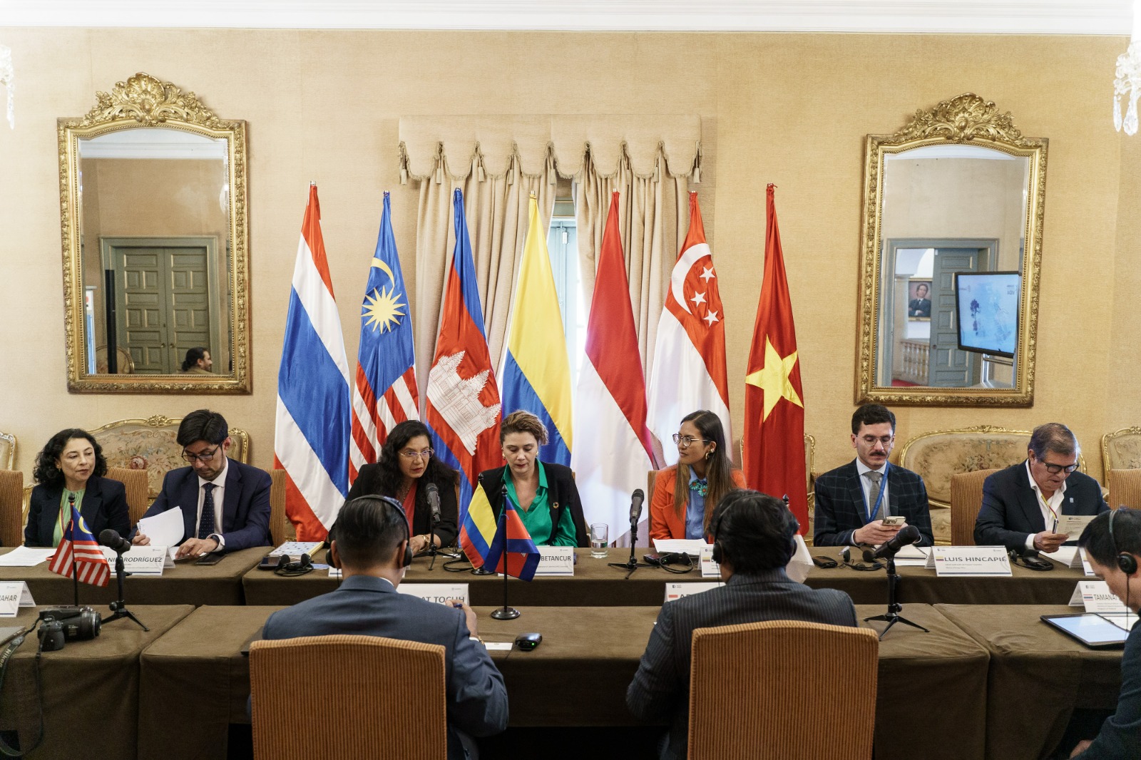 Clausura de la visita de campo de representantes de la Asociación de Naciones del Sudeste Asiático (ASEAN) a Colombia en el marco del proyecto de cooperación denominado: Curso sobre manejo de Carbono Azul para países ASEAN