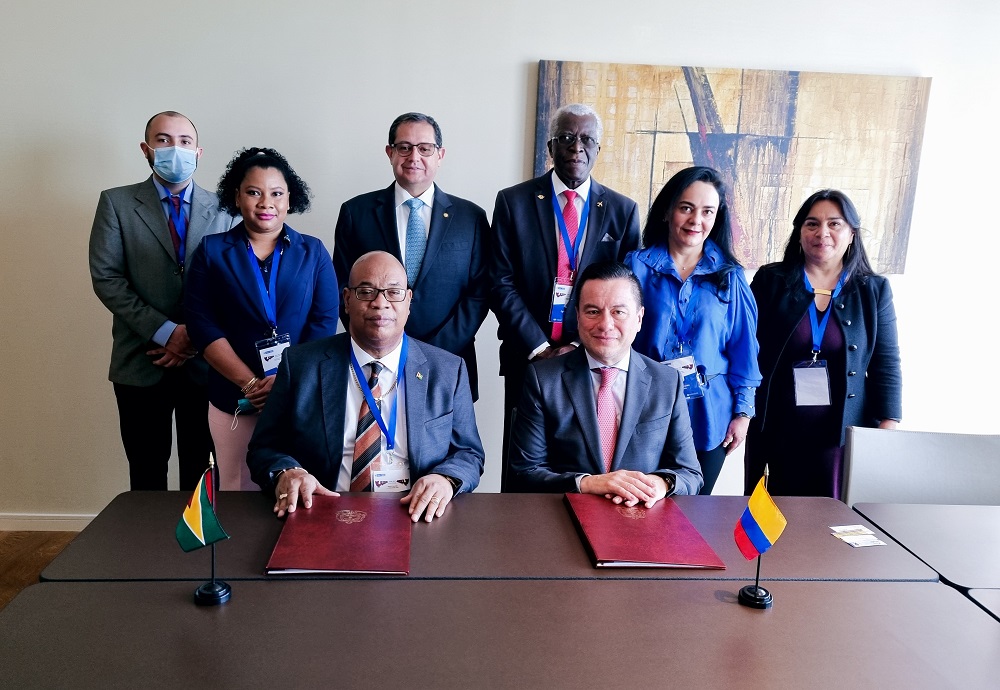 Colombia y Guyana suscribieron Acuerdo de Servicios Aéreos