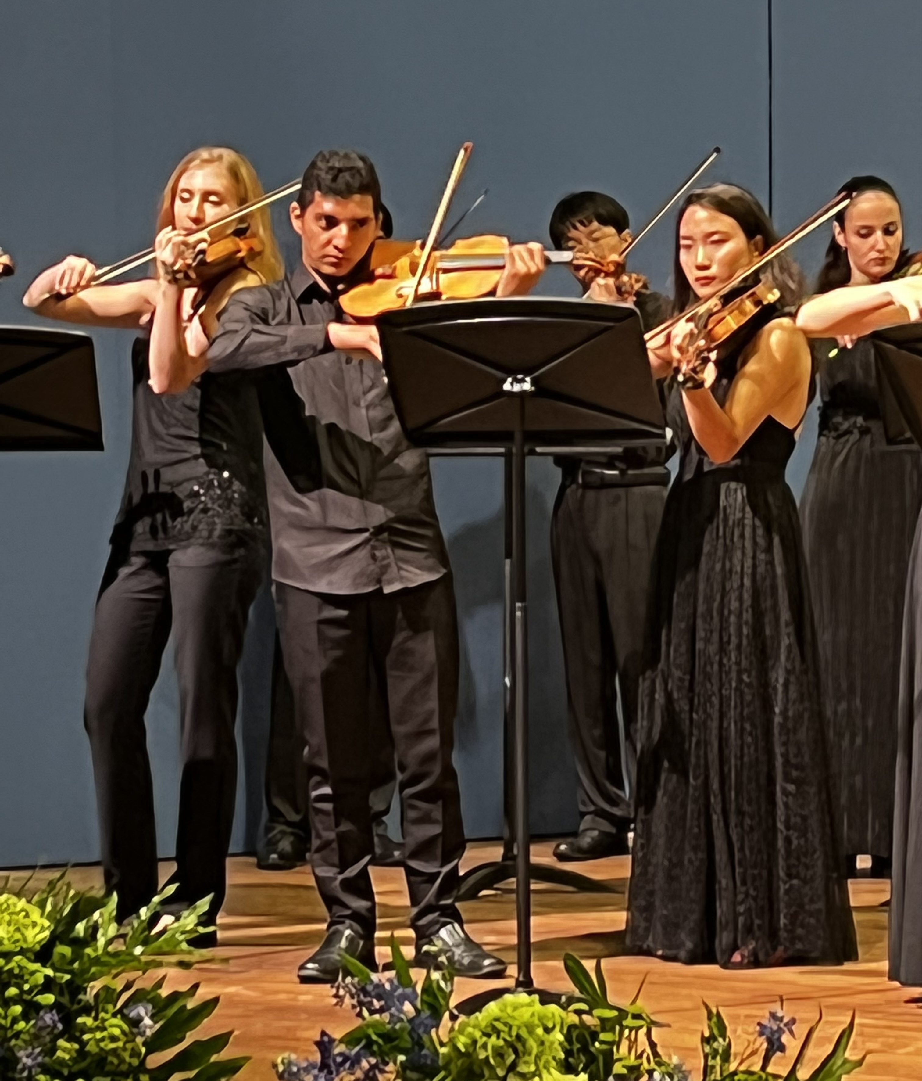 Colombiano participó en el curso magistral internacional de verano de violín y cuerdas