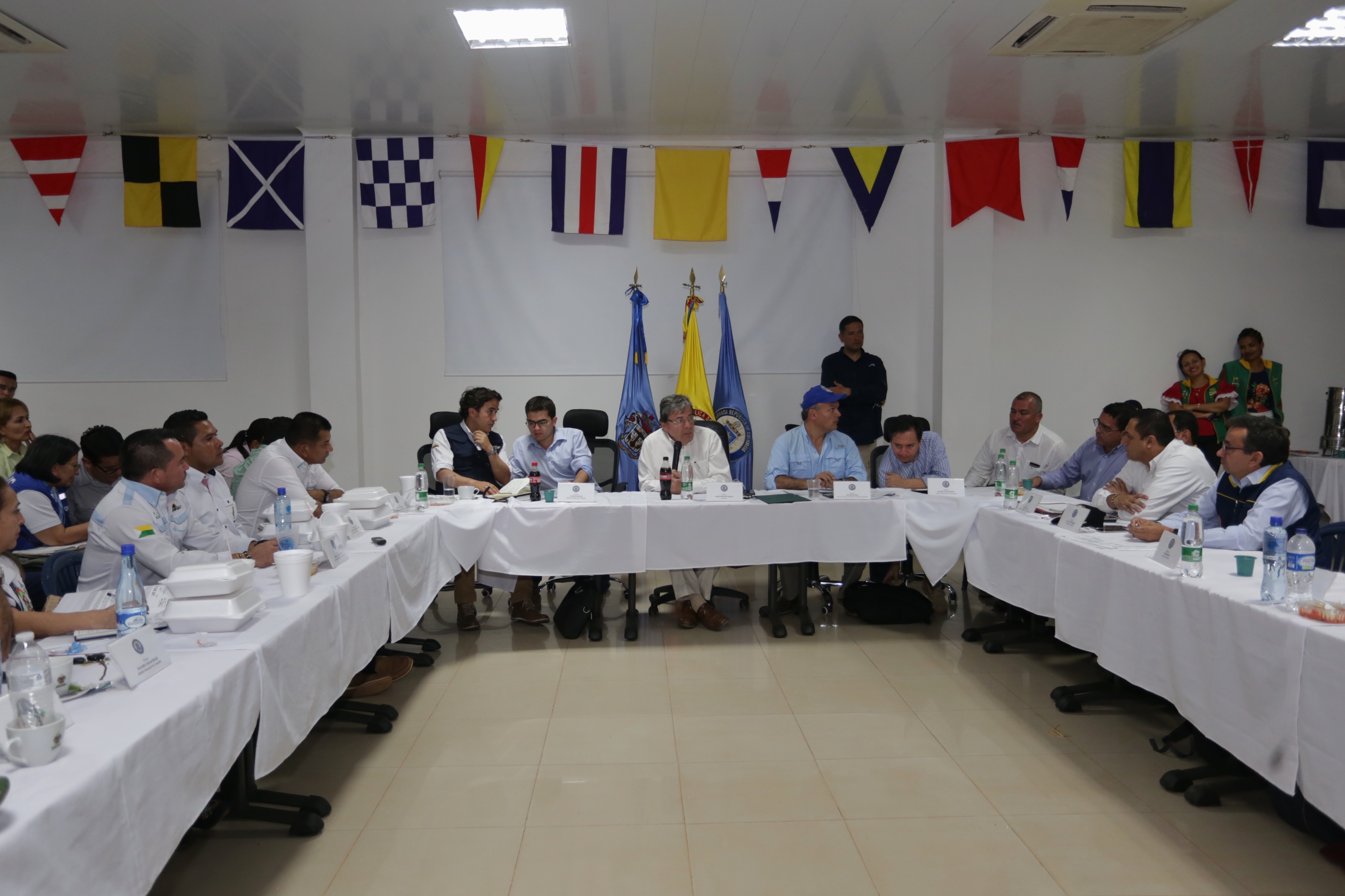 Canciller Carlos Holmes Trujillo anunció recursos para la construcción de un nuevo puesto de control migratorio en Puerto Carreño
