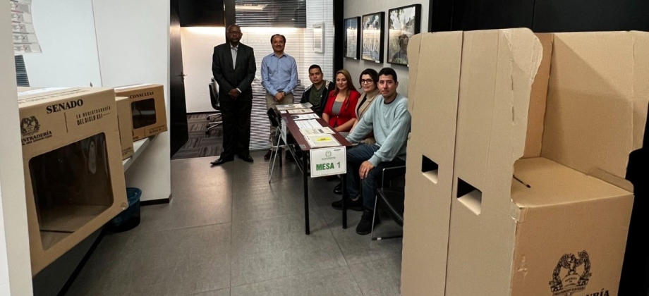 Se realizó la apertura del puesto de votación ubicado en Guangzhou, China, el cual tiene un potencial electoral de 181.  