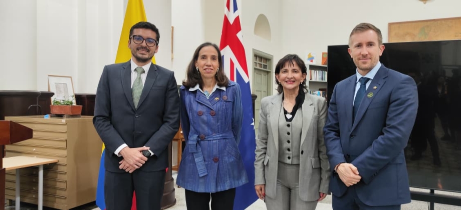 La Academia Diplomática y la Embajada de Australia en Colombia realizaron diálogo sobre océanos y cambio climático en el marco de los 50 años de relaciones diplomáticas