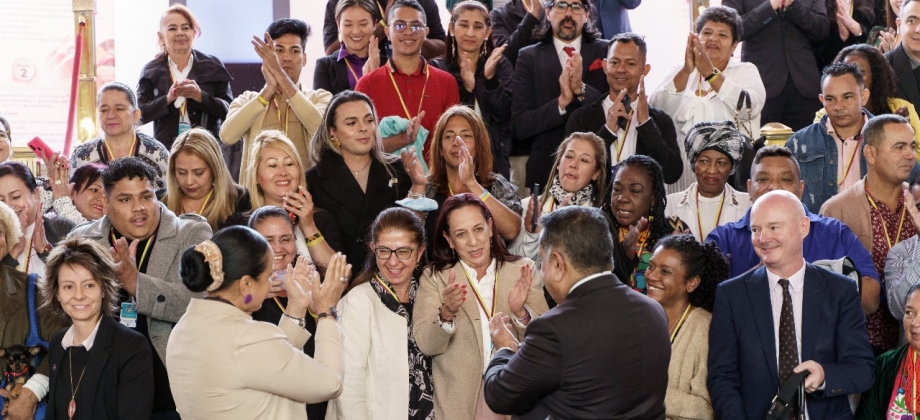 Colombia sigue avanzando en la construcción de la Política Exterior Feminista y reafirma su compromiso de construir la Paz Total con y para las mujeres en sus diversidades.