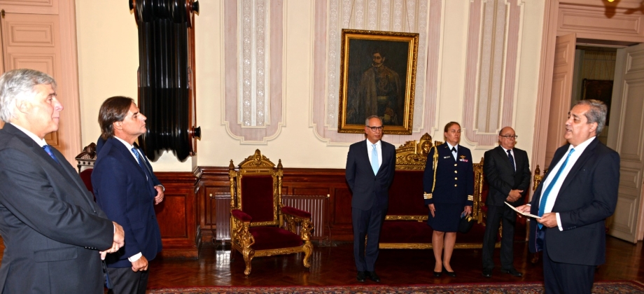 El Embajador de Colombia, Juan José Quintana Aranguren, presentó las Cartas Credenciales ante el Presidente de la República Oriental del Uruguay, Luis Lacalle Pou