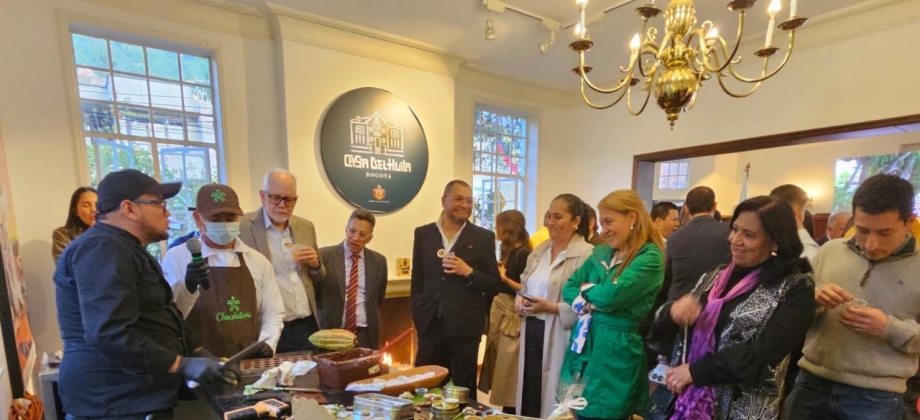 Academia Diplomática se une al lanzamiento de FICCA 2025, vitrina internacional del café, cacao y agroturismo del Huila