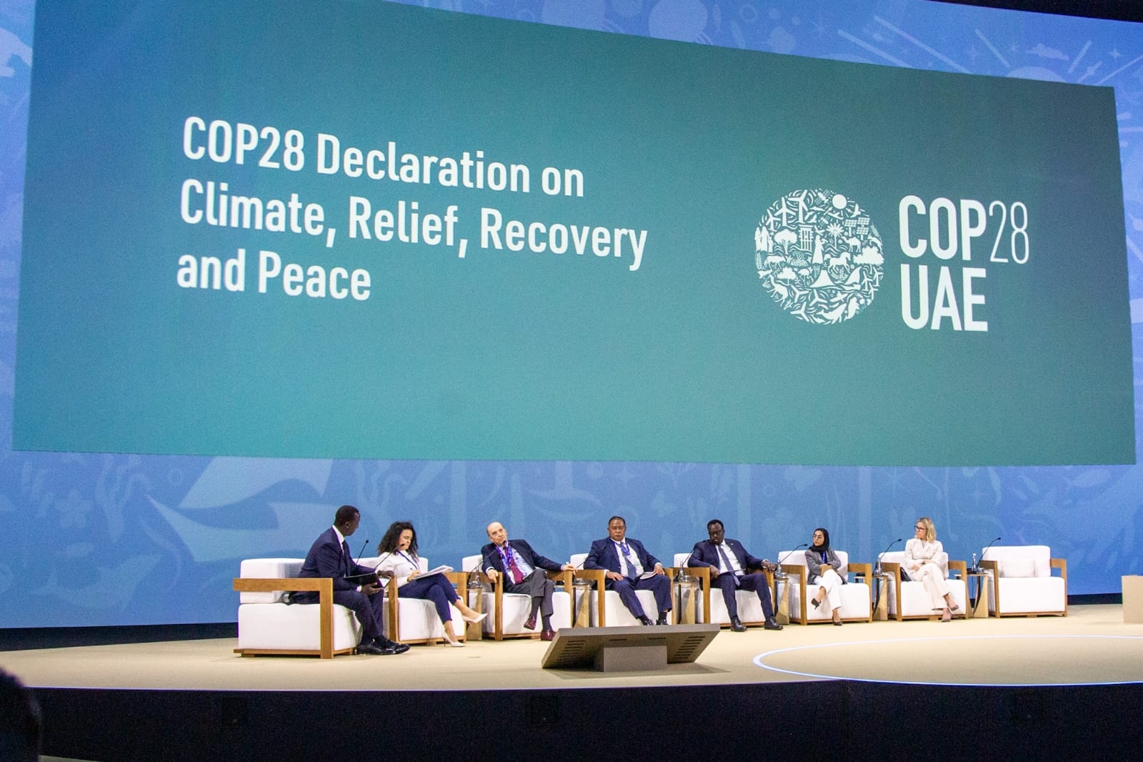 Avanzar hacia la paz global para detener la destrucción de la vida y el planeta, el llamado del canciller Leyva durante la COP28