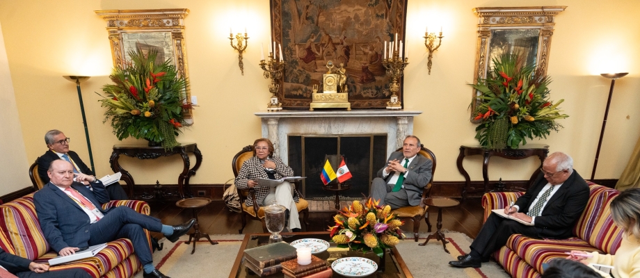 Comunicado de prensa sobre encuentro bilateral de los cancilleres de Colombia y Perú