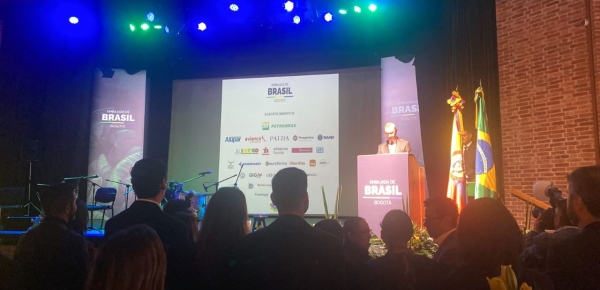Academia Diplomática Augusto Ramírez Ocampo participó en la Fiesta Nacional de Brasil 2025
