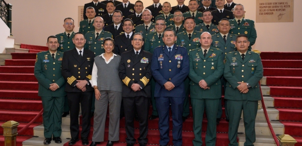 Finaliza curso en Política Exterior para Agregados Militares dictado por la Academia Diplomática “Augusto Ramírez Ocampo” 