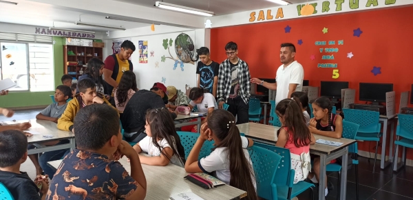 De Argentina para Nariño; de Polonia para Tolima. Jóvenes que participaron en intercambios cultural y deportivo en estos dos países, inician proyectos de réplica en sus comunidades De Argentina para Nariño; de Polonia para Tolima. Jóvenes que participaron en intercambios cultural y deportivo en estos dos países, inician proyectos de réplica en sus comunidades